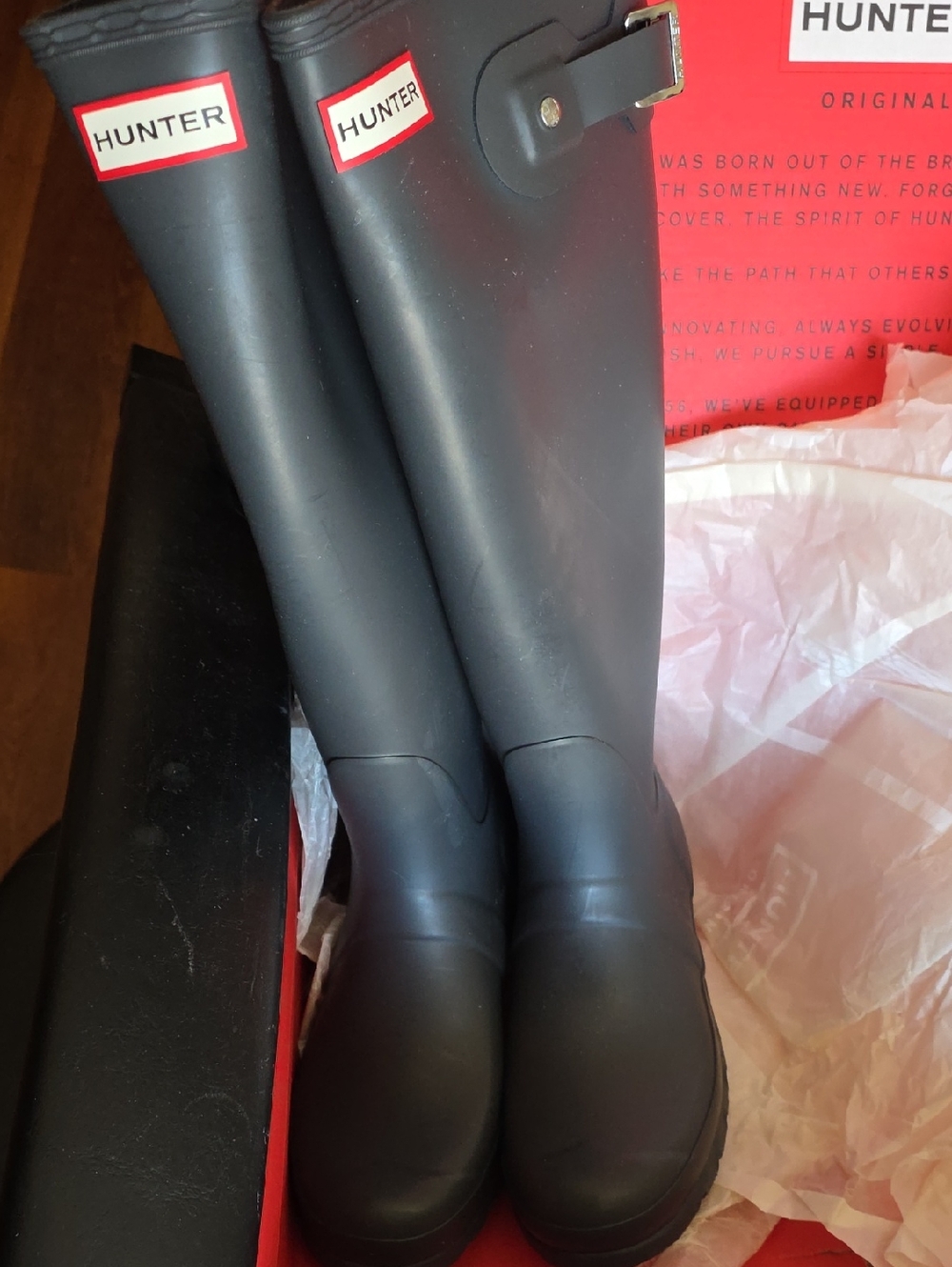 Hunter Matte Black Tall Waterproof Rain Boots with Red Logo